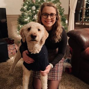 Meet your Posher, Emily